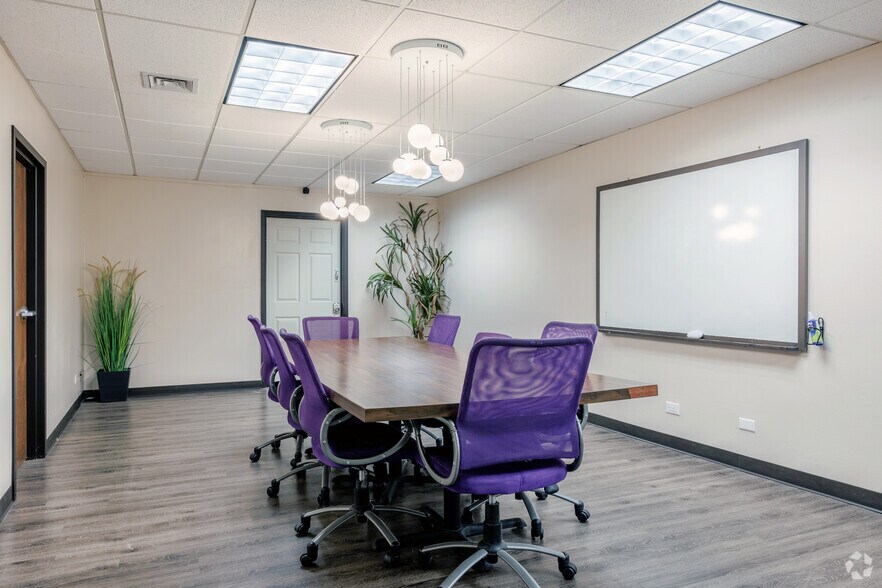 More Photos Of 9725 E Hampden Ave, Denver Office For Lease