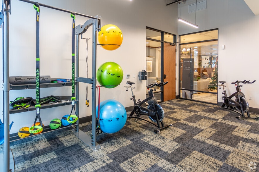 More Photos Of 6445 Lyndale Ave S, Richfield Apartments For Lease