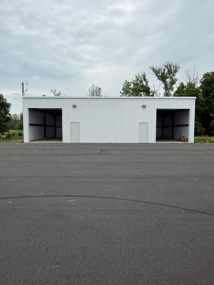 Primary Photo Of 4751 AR-319 Hwy, Austin Flex For Lease