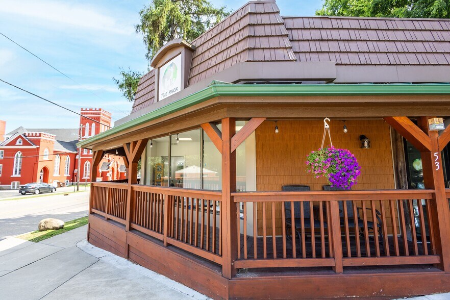 More Photos Of 53 E Market St, Germantown Restaurant For Sale