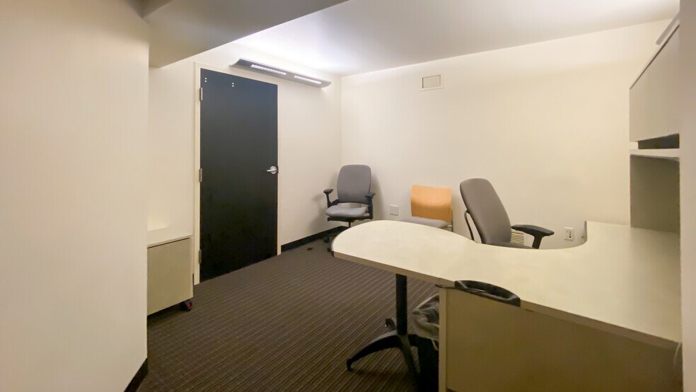 More Photos Of 823 Broad St, Augusta Office For Lease