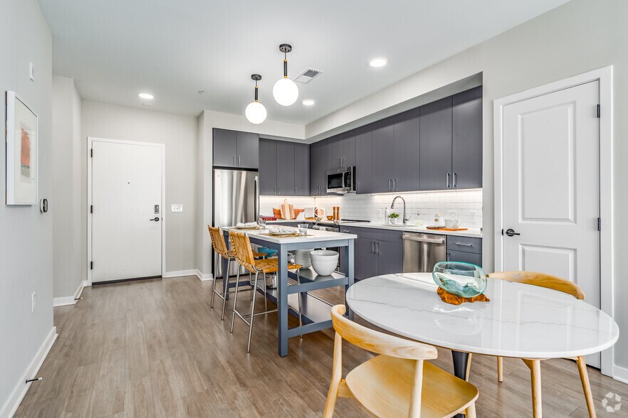 More Photos Of 4400 Calvert Rd, College Park Apartments For Lease