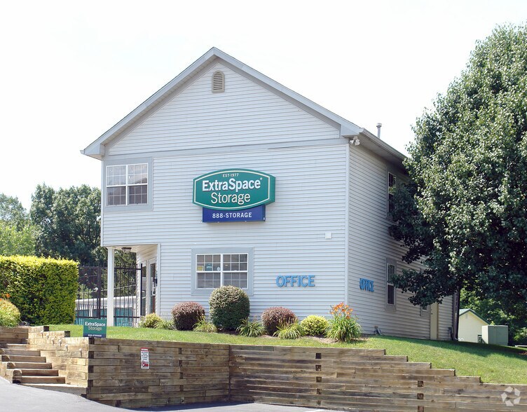 Primary Photo Of 8051 Windham Lake Dr, Indianapolis Self Storage For Lease