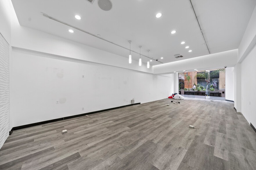 More Photos Of 580 N Atlantic Blvd, Monterey Park Apartments For Lease