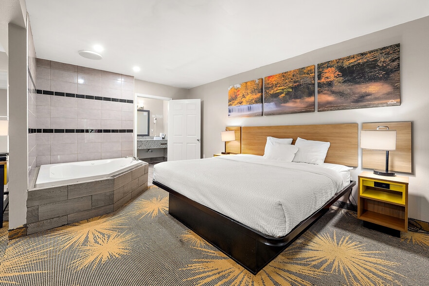 More Photos Of 2525 N Salisbury Blvd, Salisbury Hotel For Sale