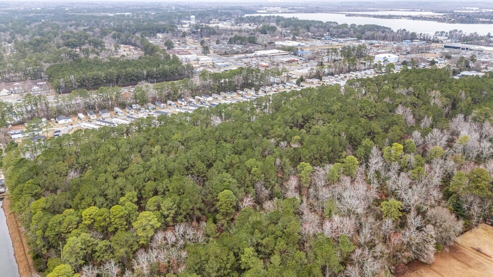 More Photos Of 2815 Neuse Blvd, New Bern Land For Sale