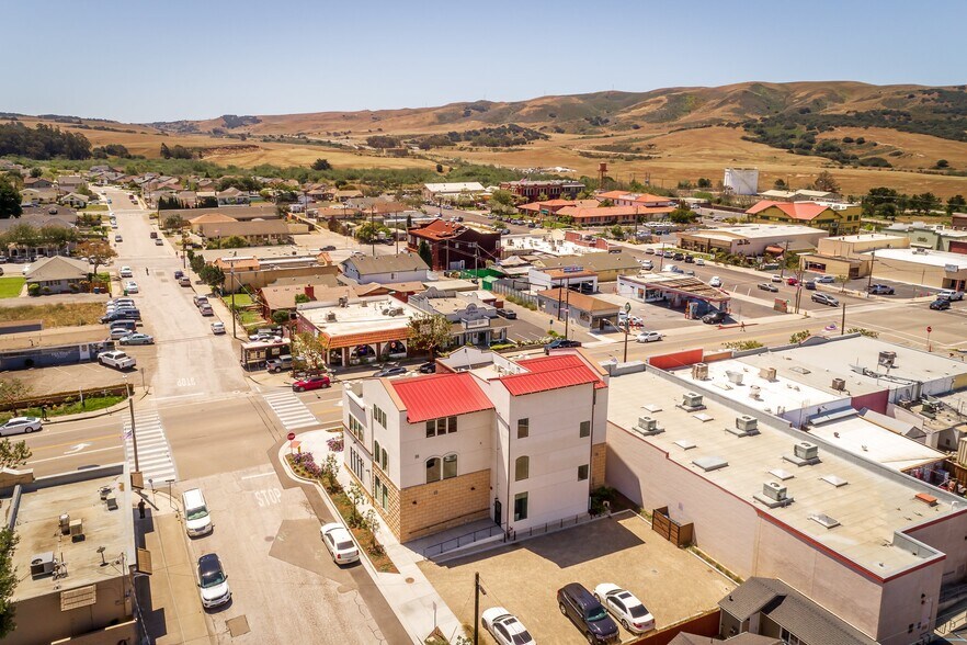 More Photos Of 155 E Clark Ave, Orcutt Office For Sale