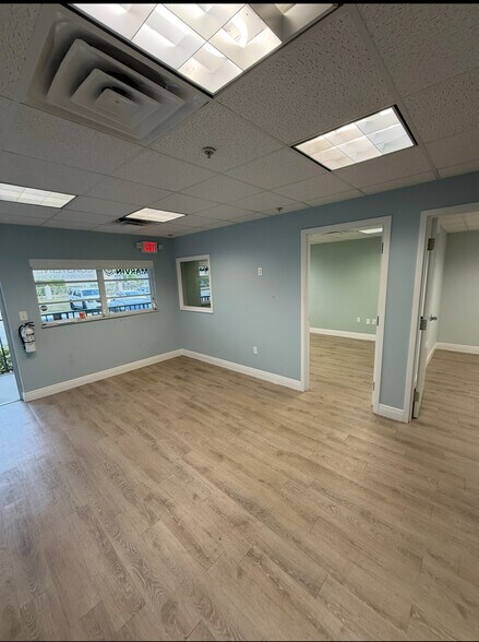 More Photos Of 3508 Enterprise Ave, Naples Light Distribution For Lease