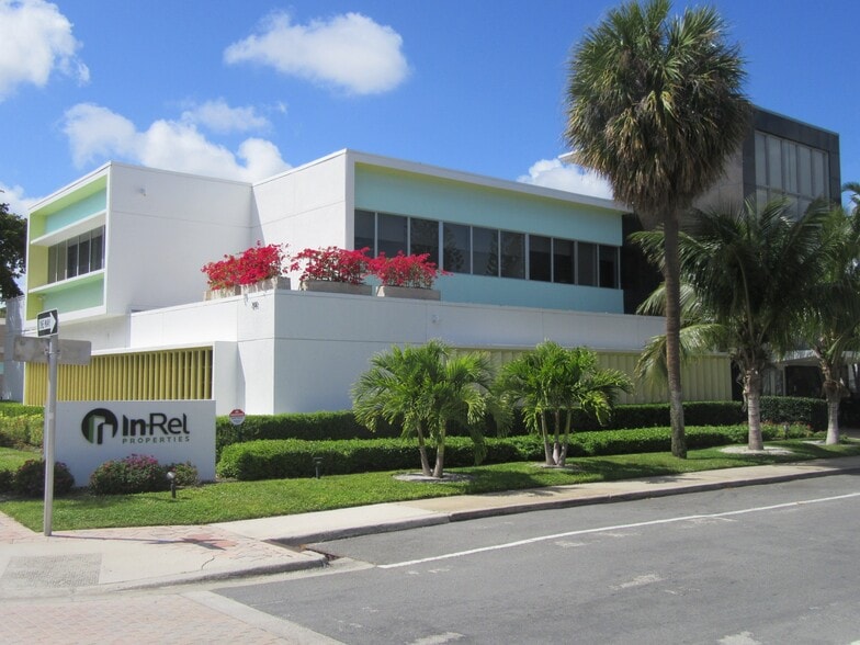 More Photos Of 200 Lake Ave, Lake Worth Loft Creative Space For Lease