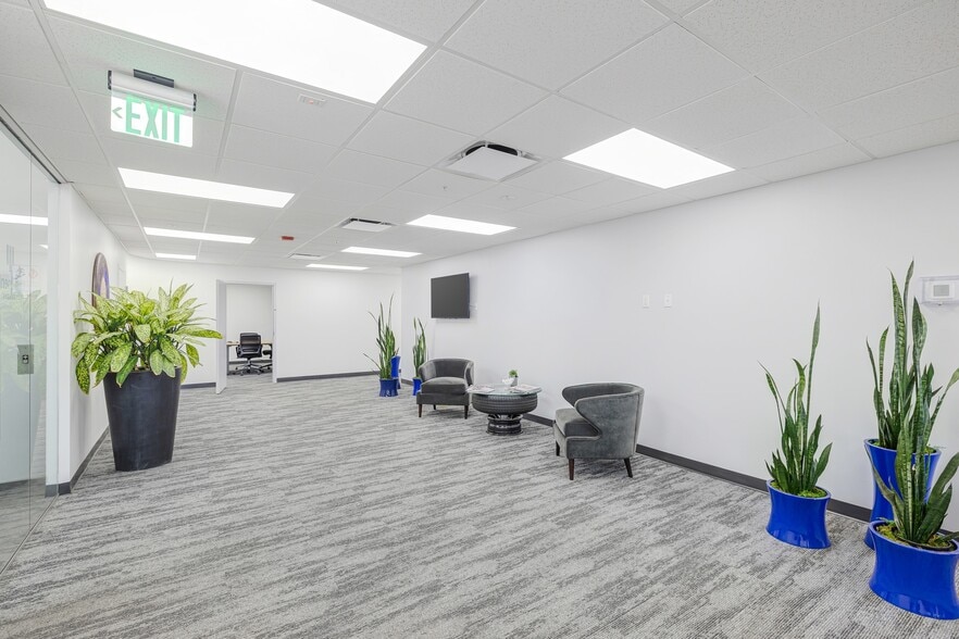 More Photos Of 14705 NW 25th Ct, Opa-locka Warehouse For Sale