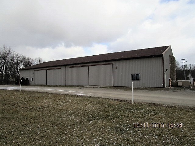 More Photos Of 411 S Meridian Rd, Hudson Manufacturing For Sale