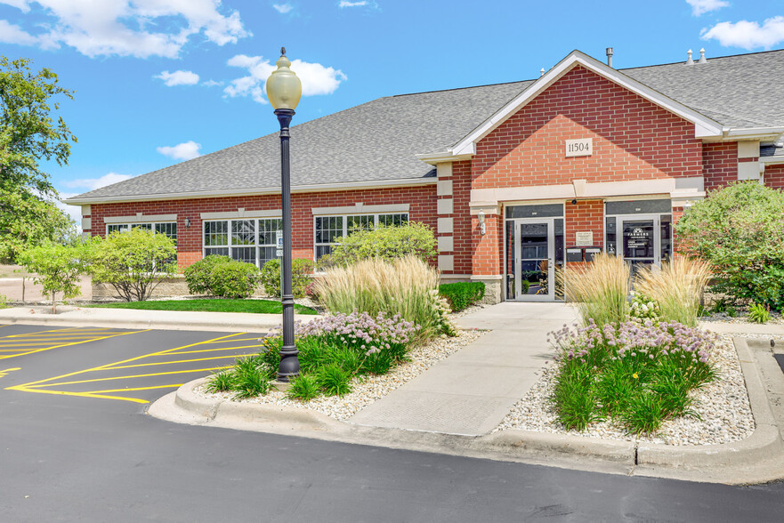 Primary Photo Of 11504 W 183rd St, Orland Park Medical For Lease