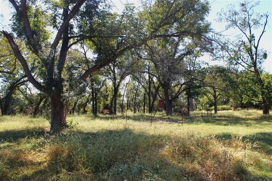 More Photos Of 543 County Road 4620, Kempner Land For Sale