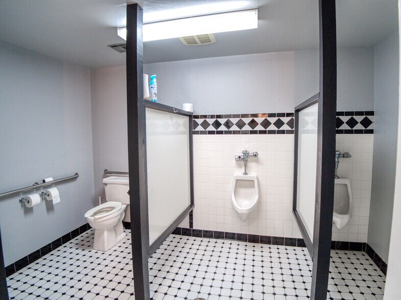 More Photos Of 14818 S Peebly Rd, Newalla Religious Facility For Sale