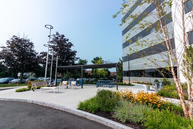 More Photos Of 111 Speen St, Framingham Office For Lease