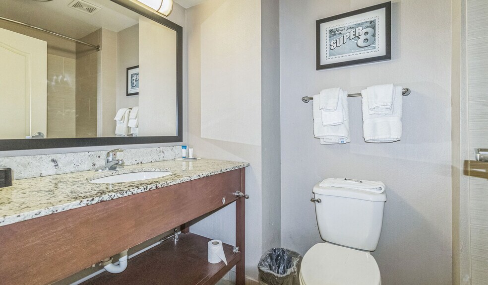 More Photos Of 3432 Interstate 20, Stanton Hotel For Sale