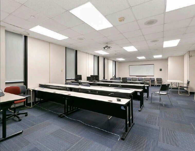 More Photos Of 4100 Touro St, New Orleans Office For Sale