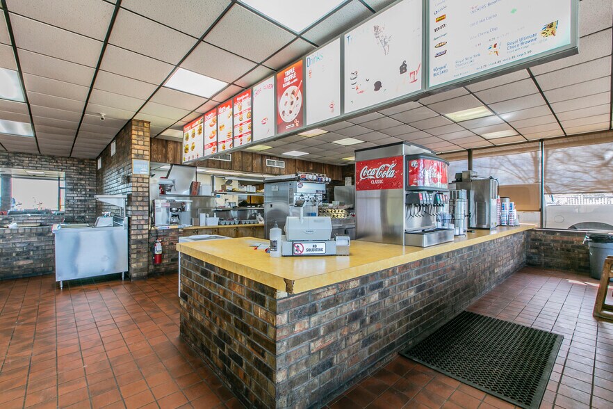 More Photos Of 200 State Highway 31, Trinidad Fast Food For Sale