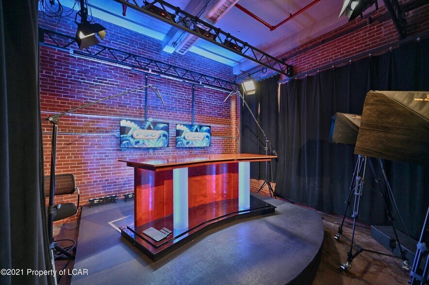 More Photos Of 454 S Main St, Wilkes Barre Office For Sale