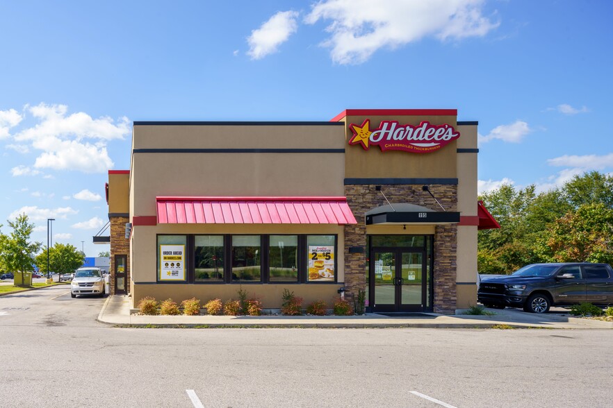 Primary Photo Of 195 Walmart Cir, Sandersville Fast Food For Sale