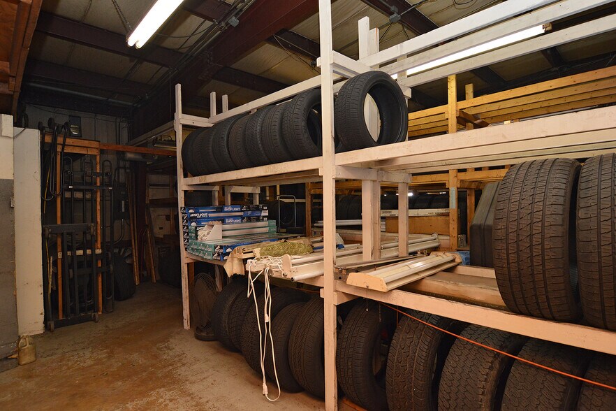 More Photos Of 1350 Allegheny Ave, Reading Auto Salvage Facility For Sale