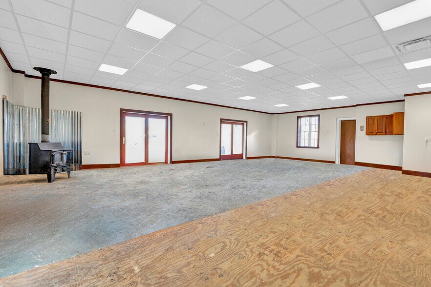 More Photos Of 57 Schuylkill Ave, Pottstown Warehouse For Sale