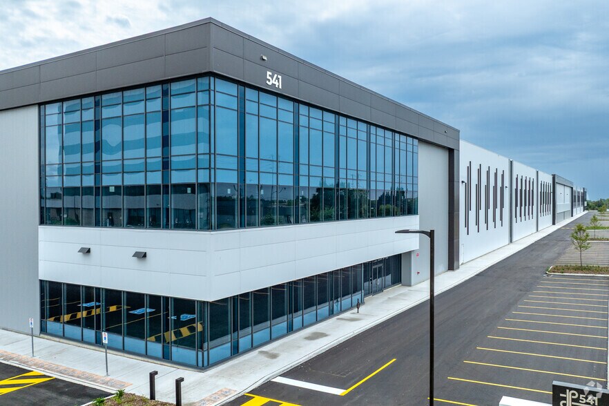 Primary Photo Of 541 Kipling Av, Toronto Distribution For Lease