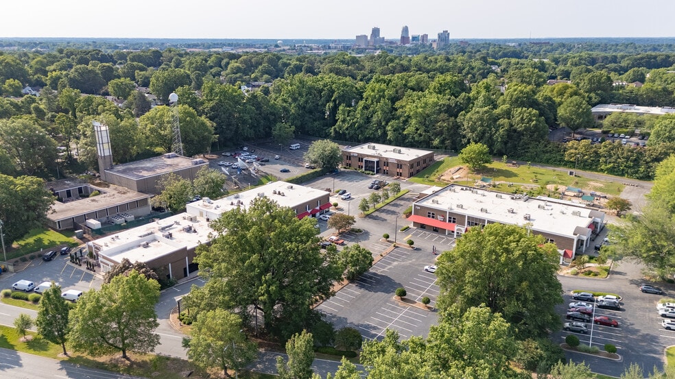 More Photos Of 710 Coliseum Dr, Winston-Salem Unknown For Lease