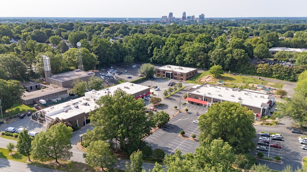 More Photos Of 710 Coliseum Dr, Winston-Salem Unknown For Lease