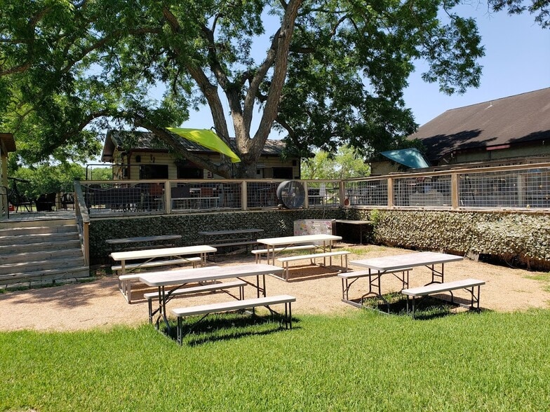 More Photos Of 3333 FM 359 Rd, Richmond Freestanding For Sale