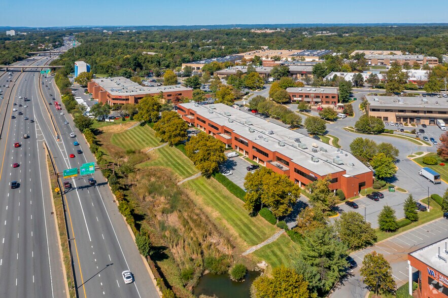 More Photos Of 15870-15892 Gaither Dr, Gaithersburg Light Manufacturing For Lease