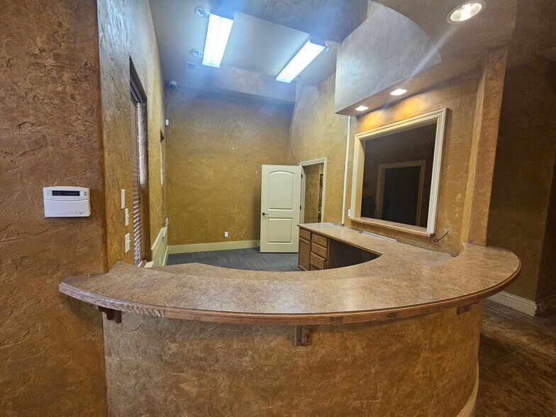 More Photos Of 89 Notch Shopping Center Ln, Branson West Freestanding For Lease