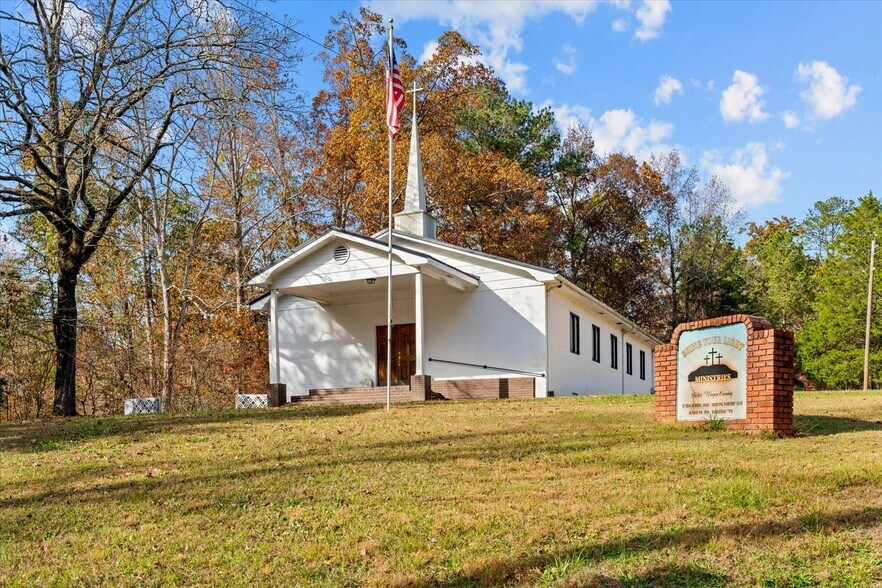 More Photos Of 123 Bethel Church Rd NE, Dalton Religious Facility For Sale