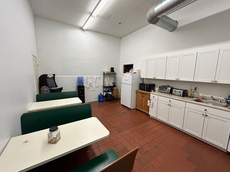 More Photos Of 31 1st St, Lowell Warehouse For Sale
