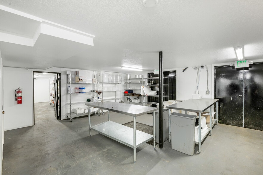 More Photos Of 851 Highway 441 S, Clayton Freestanding For Sale