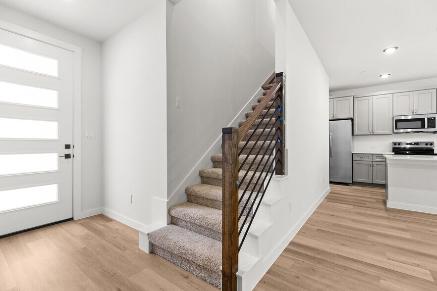 More Photos Of 2600 Gattis School Rd, Round Rock Apartments For Sale