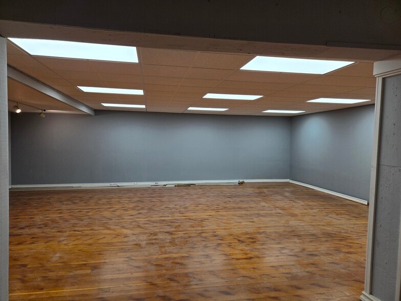 More Photos Of 512 1st St, La Conner Restaurant For Lease