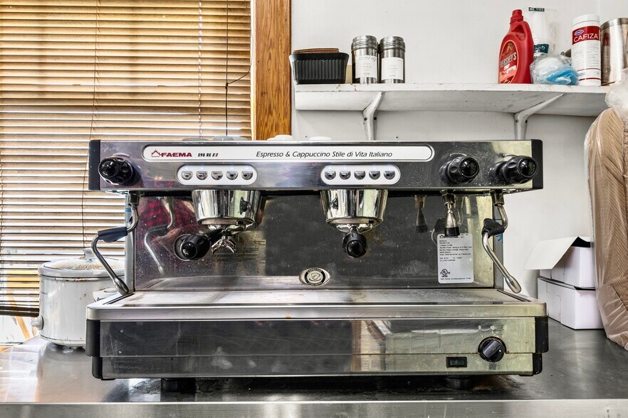 More Photos Of 3630 Main St, Stone Ridge Restaurant For Sale