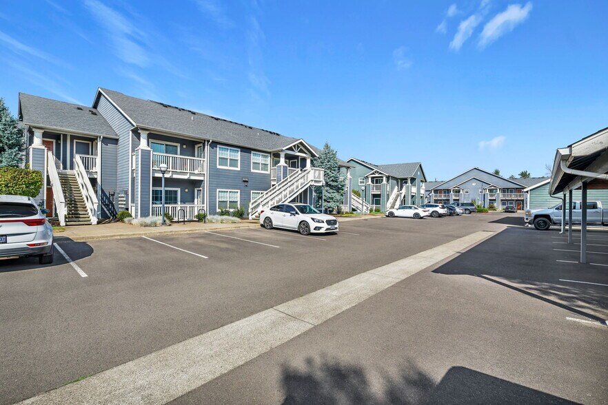 More Photos Of 2211 McKinney Ln, Lebanon Apartments For Sale