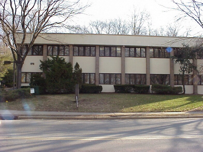 172 Broadway  
