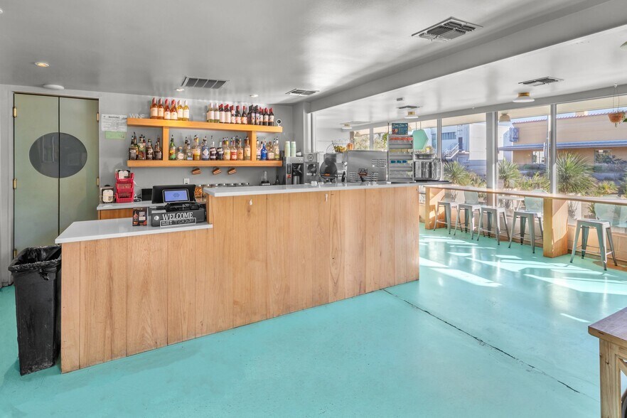 More Photos Of 1127 S St Marys St, San Antonio Restaurant For Sale