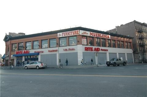 More Photos Of 2050 Amsterdam Ave, New York Storefront For Lease