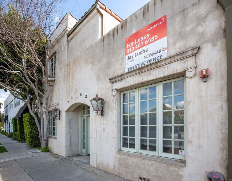More Photos Of 9308 Civic Center Dr, Beverly Hills Office For Sale