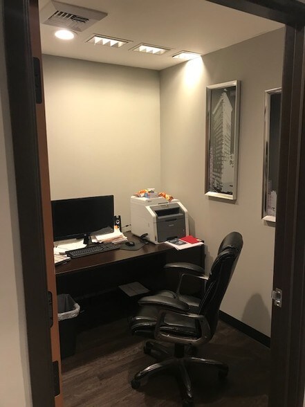 More Photos Of 3700 N Industry Ave, Lakewood Research And Development For Lease