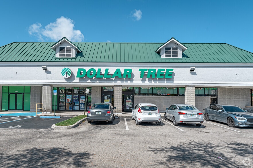 More Photos Of 920-1020 W Hallandale Beach Blvd, Hallandale Beach Freestanding For Lease