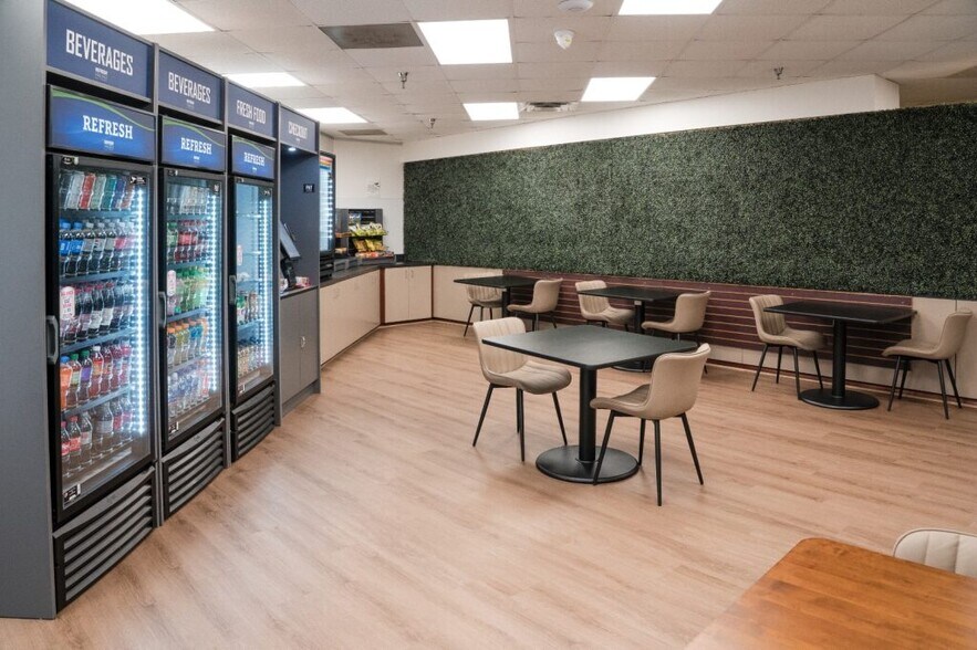 More Photos Of 15710 John F Kennedy Blvd, Houston Office For Lease