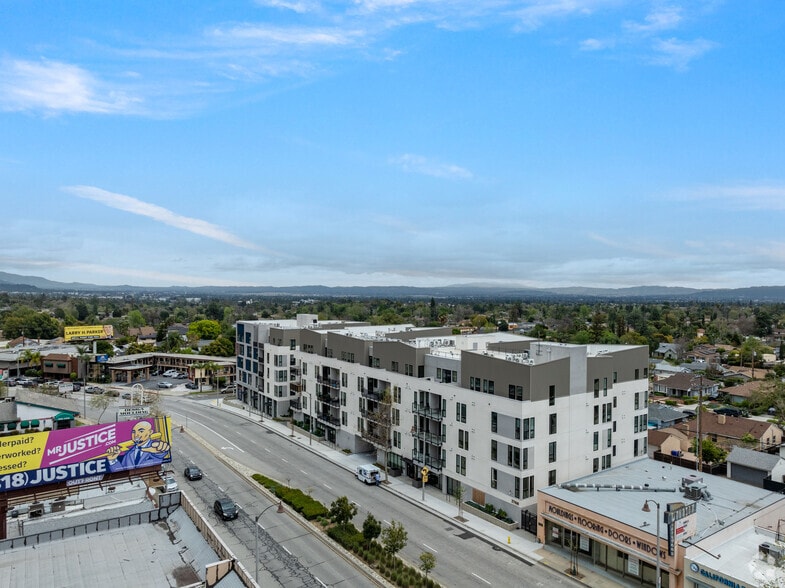 More Photos Of 3768 E Colorado Blvd, Pasadena Apartments For Lease