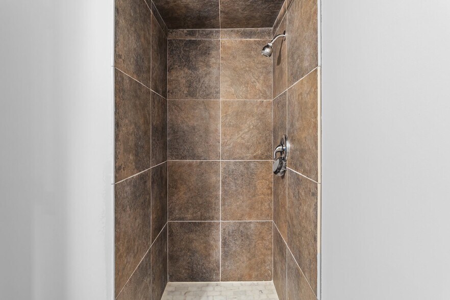 More Photos Of 319 N Central Ave, Locust Office Residential For Sale