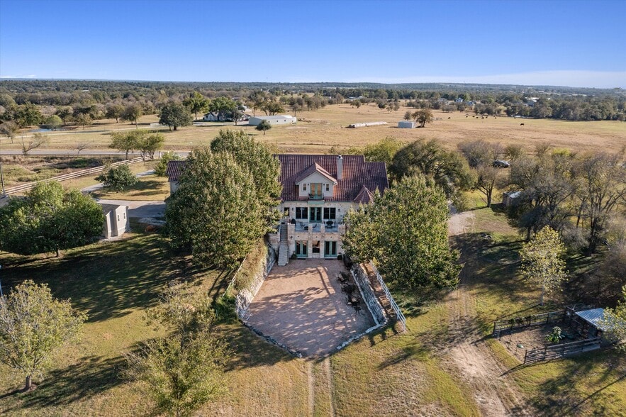 More Photos Of 1092 FM 3000, Elgin Specialty For Sale