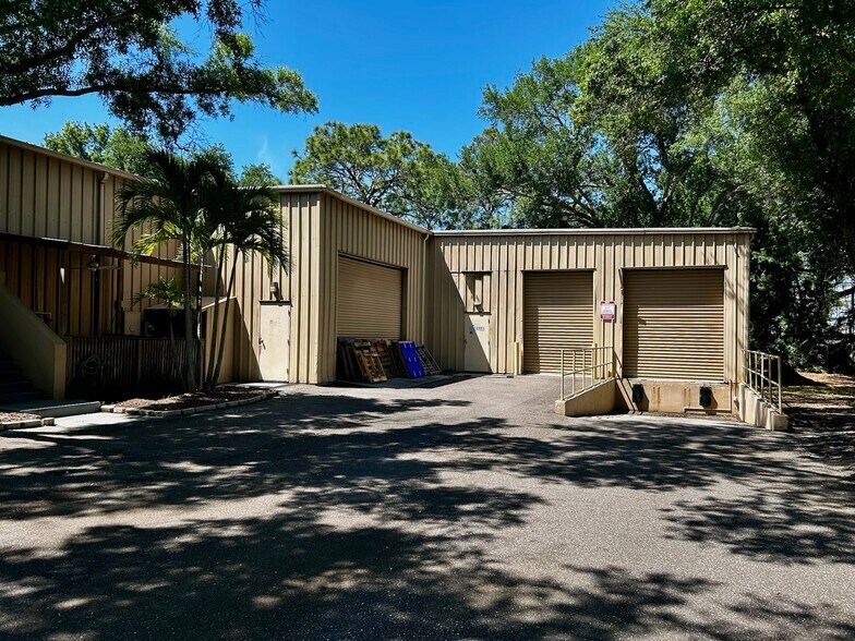More Photos Of 8767 N 115th Ave, Largo Flex For Sale